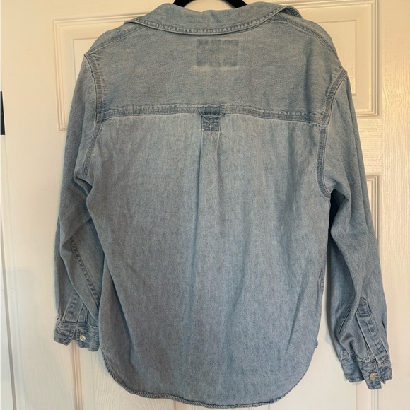 Levi's Light Blue Denim Jean Jacket - Picture 2 of 3